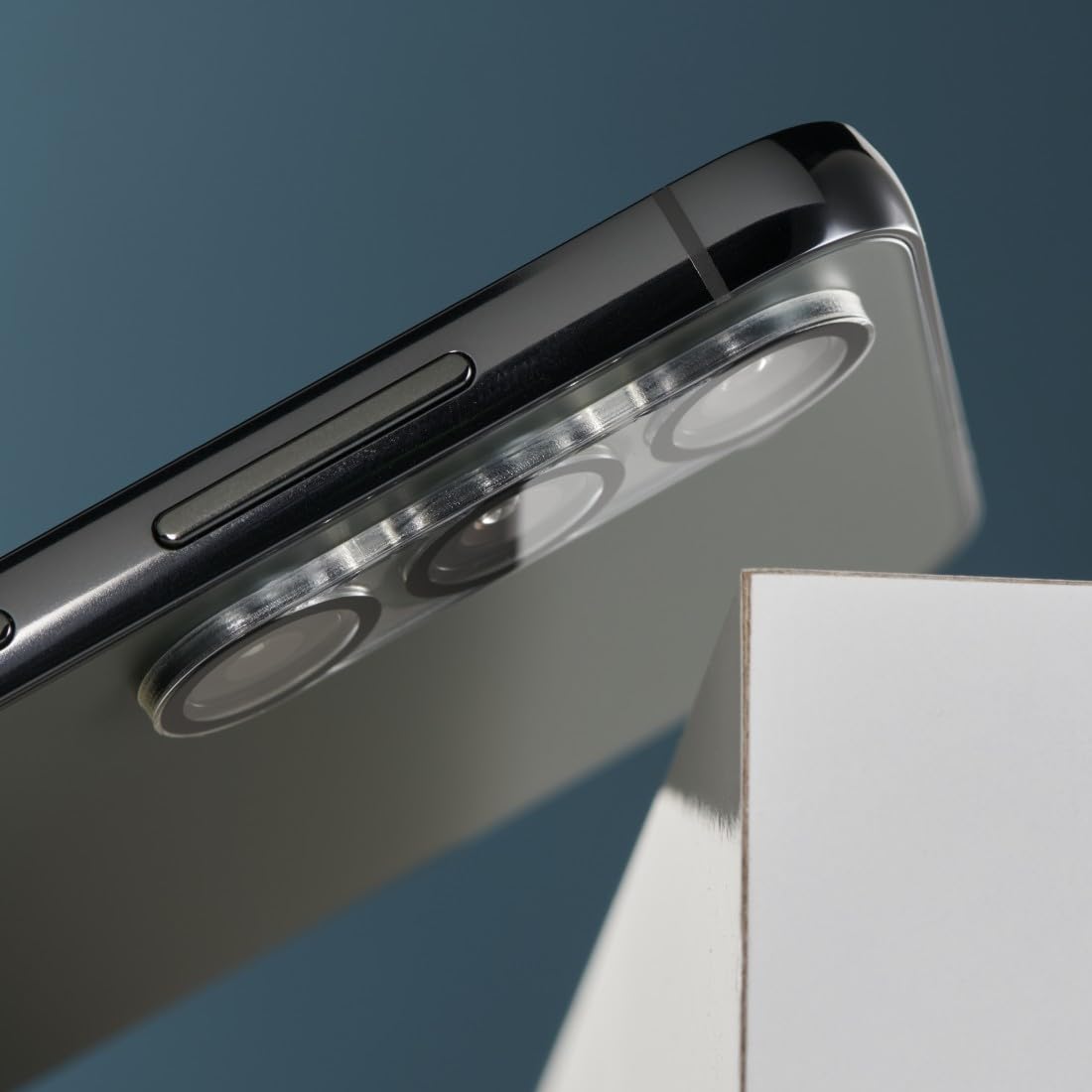 hama-kamera-schutzglas-f-r-samsung-galaxy-s23-und-s23-hartglas-f-r-kameralinsen- image 7