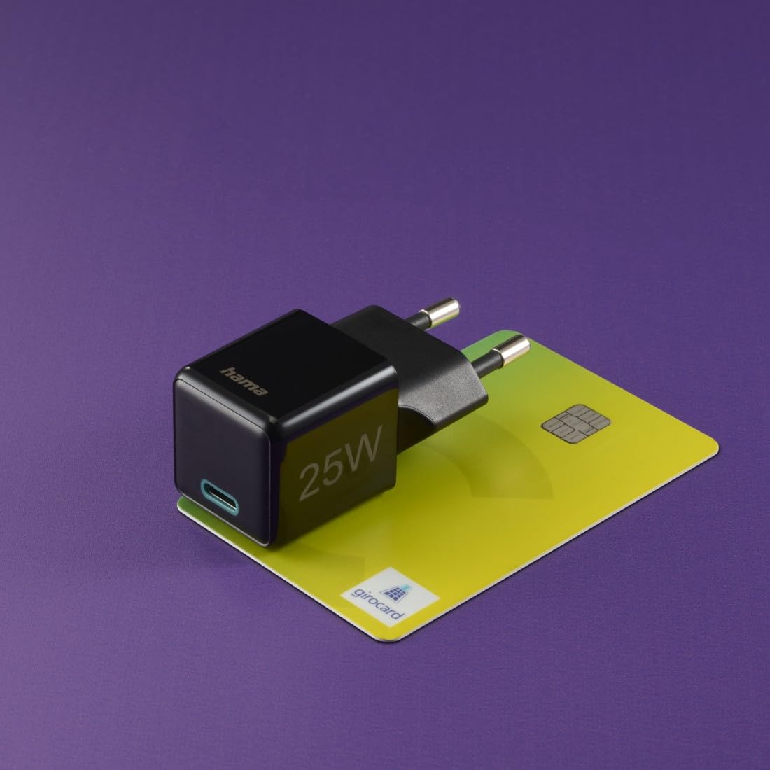 hama-schnellladeger-t-25w-set-usb-c-netzteil-mit-1-5m-usb-c-auf-usb-c-ladekabel- image 4