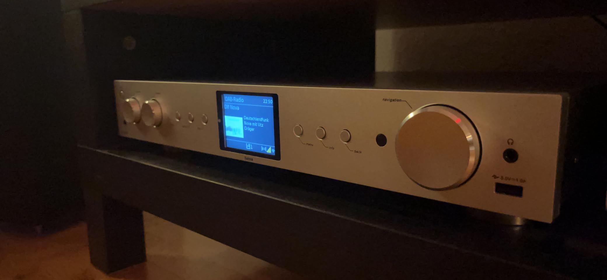 Gutes Radio, aber Bedienung gewöhnungsbedürftig