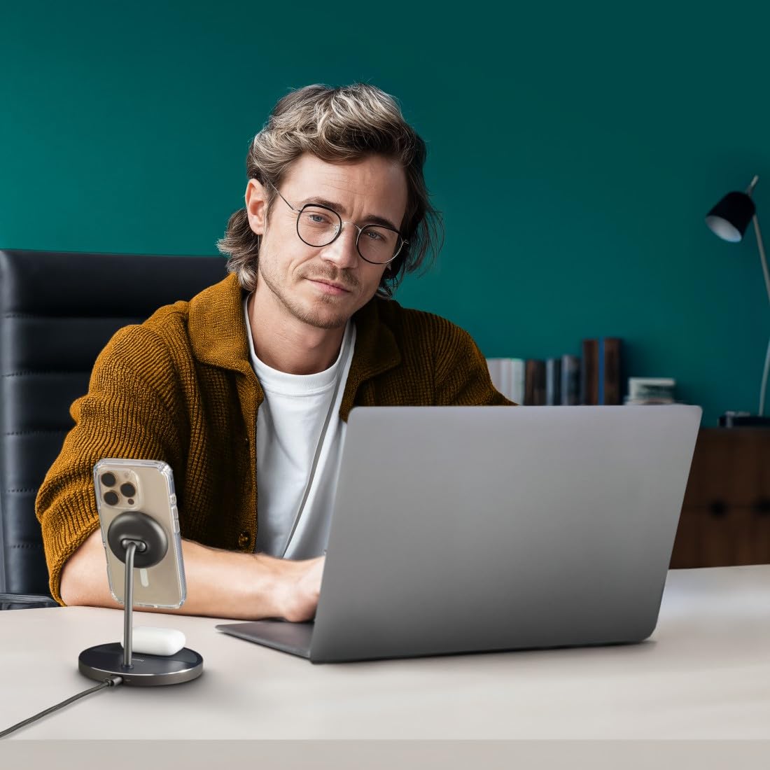 hama-3in1-qi2-ladestation-15-w-mit-magsafe-kompatibilit-t-und-apple-watch-ladefu image 7