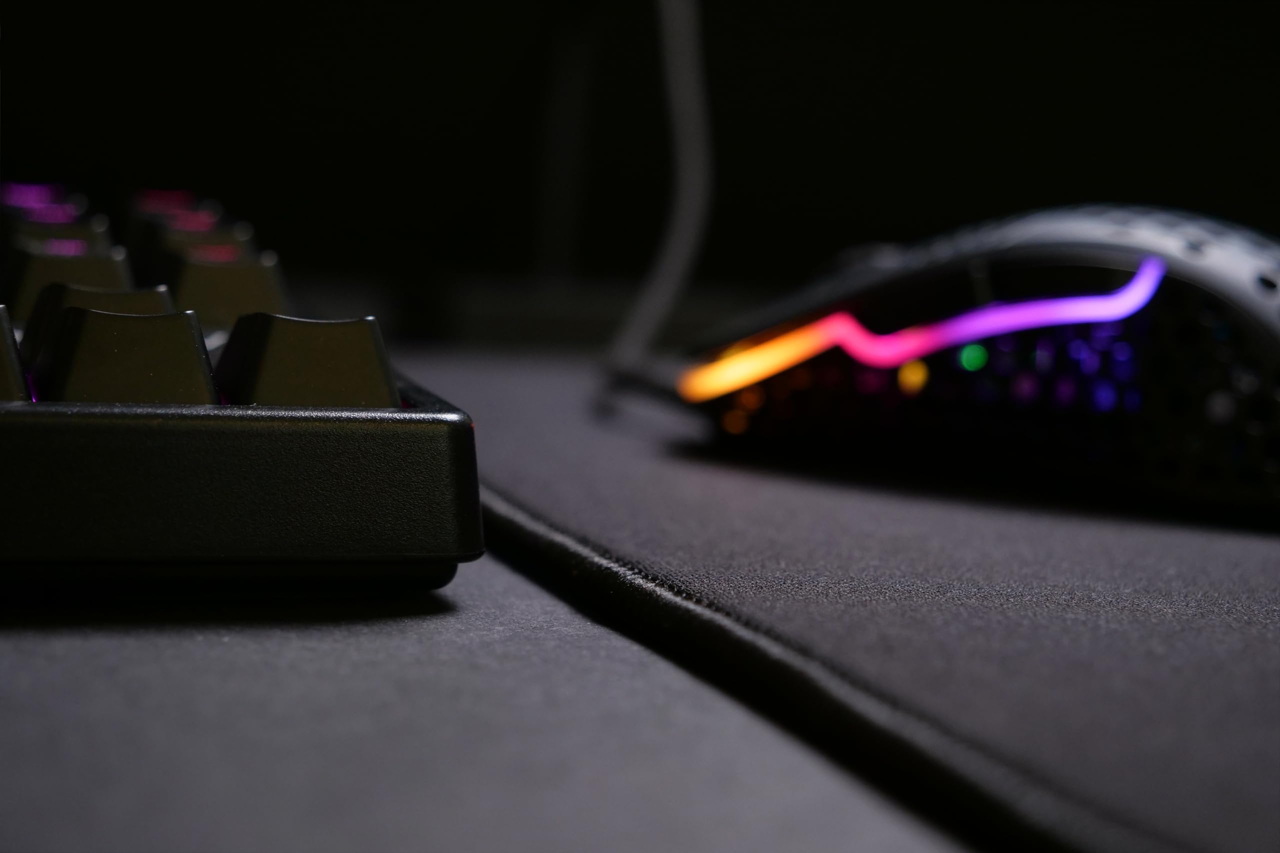 cherry-xtrfy-gp4-gaming-mauspad-460x400x4mm-original-black-edition image 6