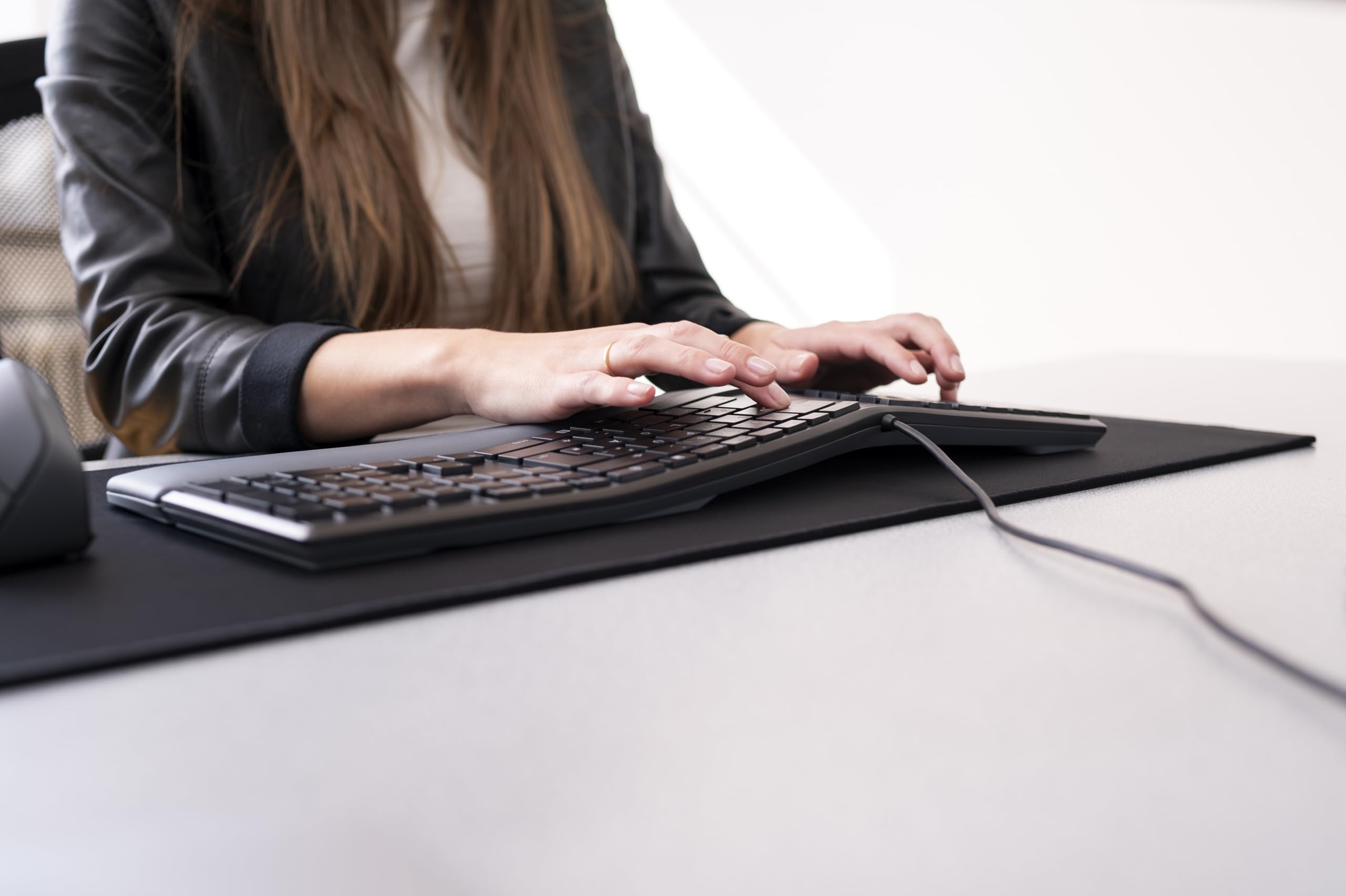 cherry-kc-4500-ergo-ergonomische-tastatur-deutsch-qwertz-schwarz image 3