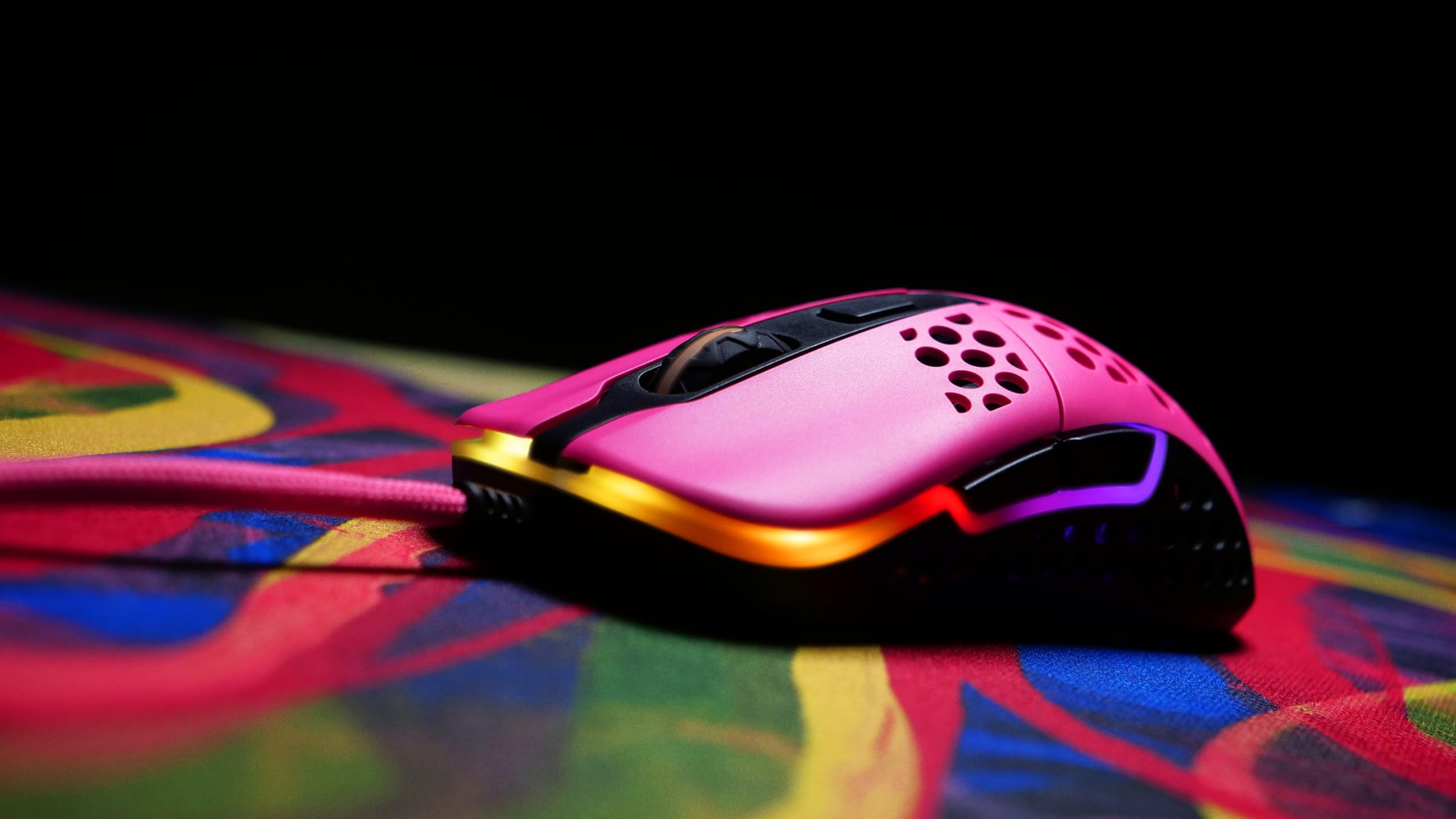 xtrfy-m42-rgb-gaming-maus-ultraleicht-kabelgebunden-pixart-3389-modulares-geh-us image 6