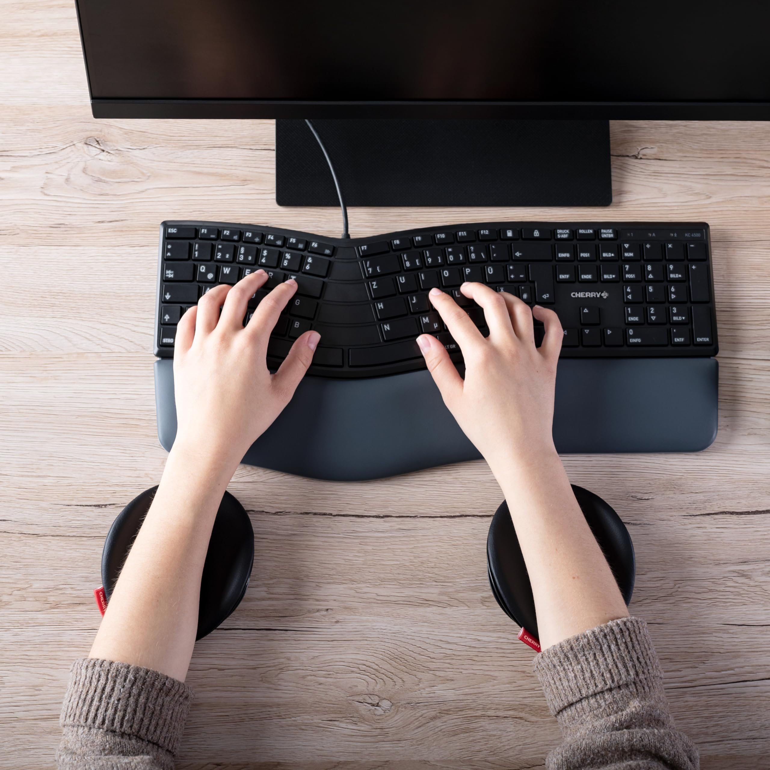 cherry-slidepad-ergo-gleitende-armauflage-f-r-maus-tastatur-igr-zertifiziert-sch image 6