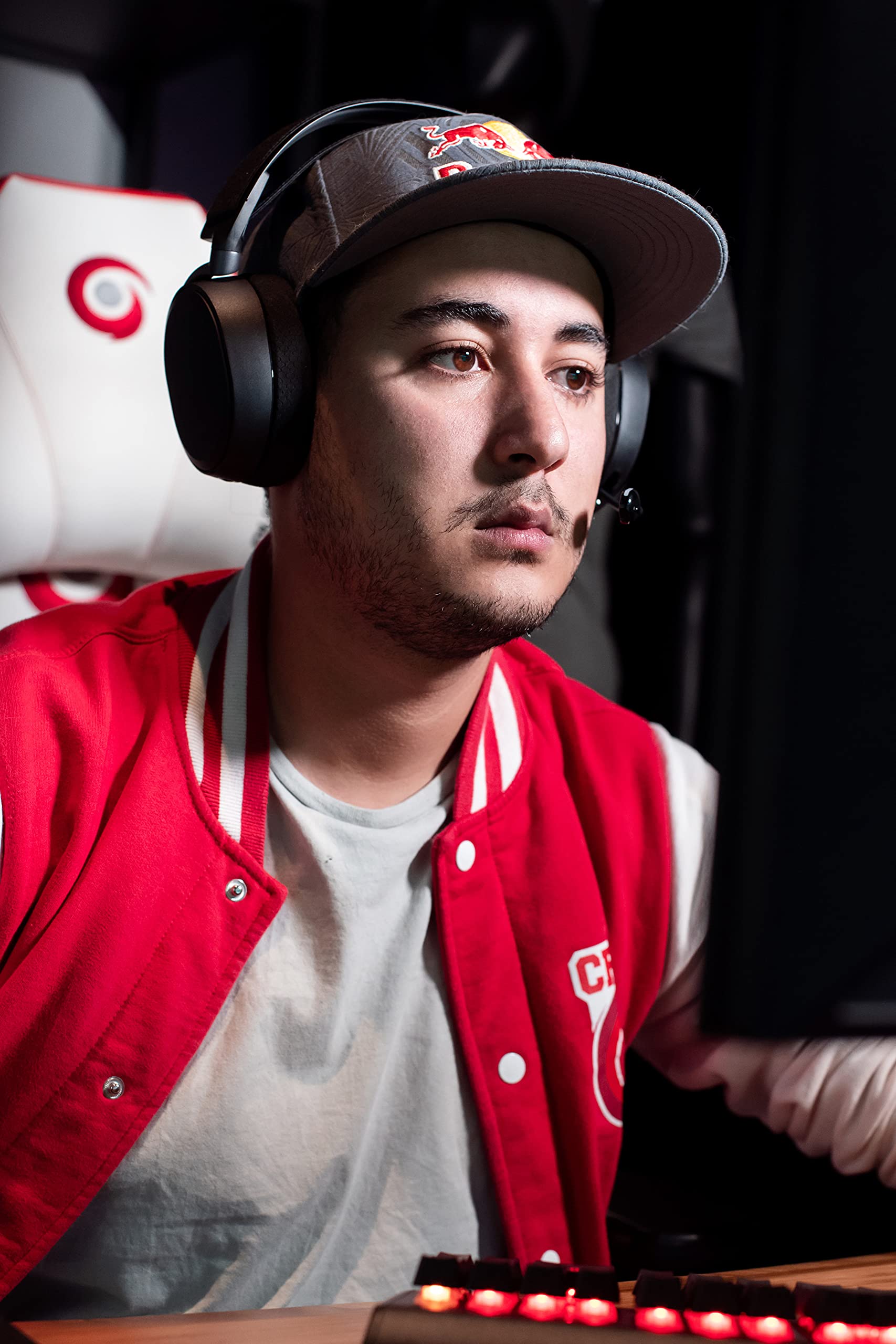 steelseries-arctis-pro-wireless-kabelloses-gaming-headset-mit-2-4-ghz-bluetooth- image 5